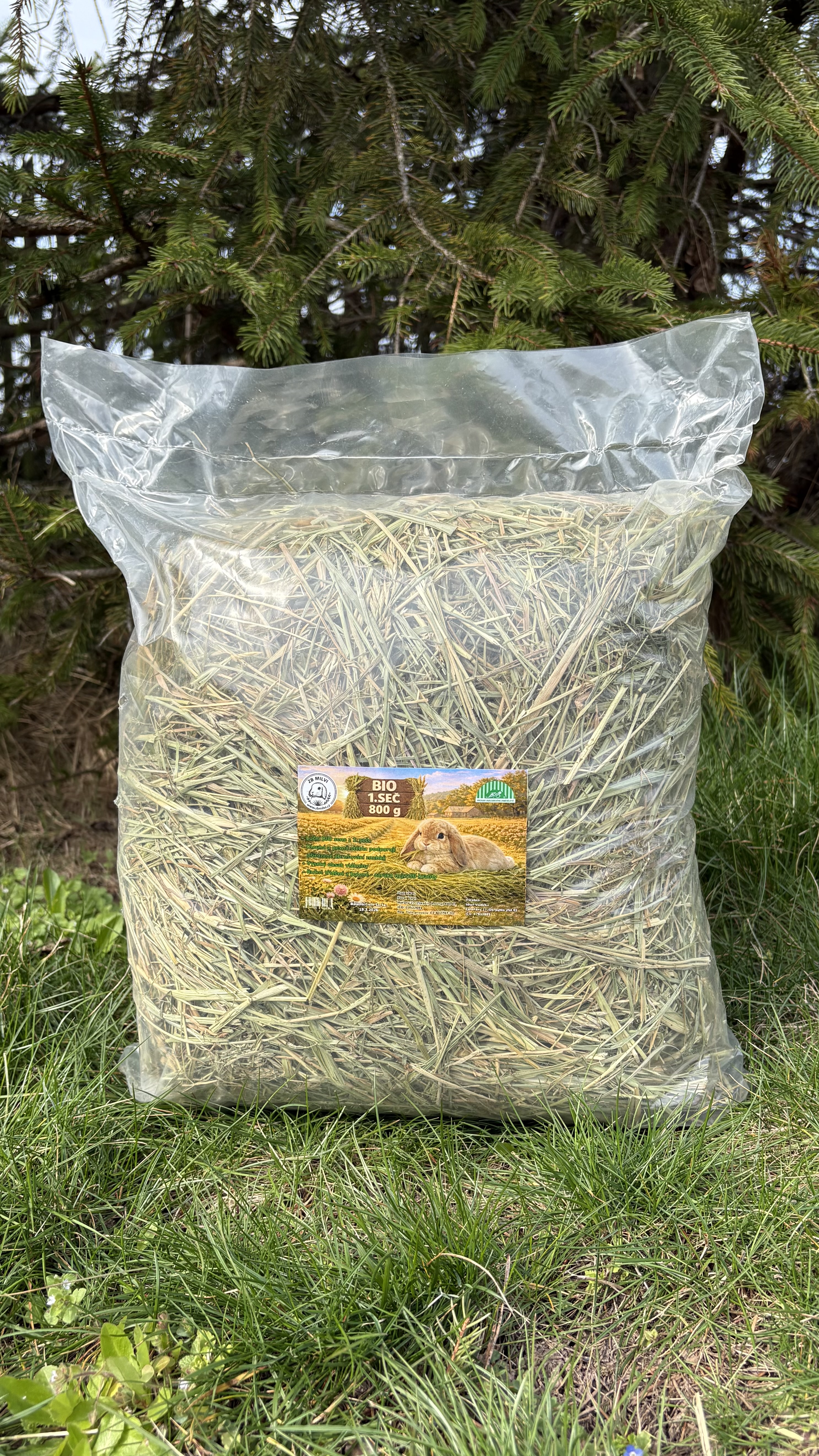 Luční seno BIO kvality – první seč 800g (ZKOUŠKOVÉ)